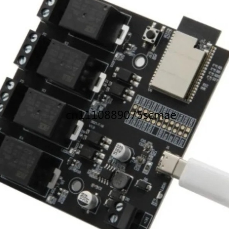 Modulo Relè T-Relay ESP32 Quad - Iot Diy Home Automation recensione e prezzo